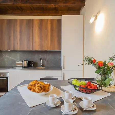 Appartement Antiche Mura By Rent Como